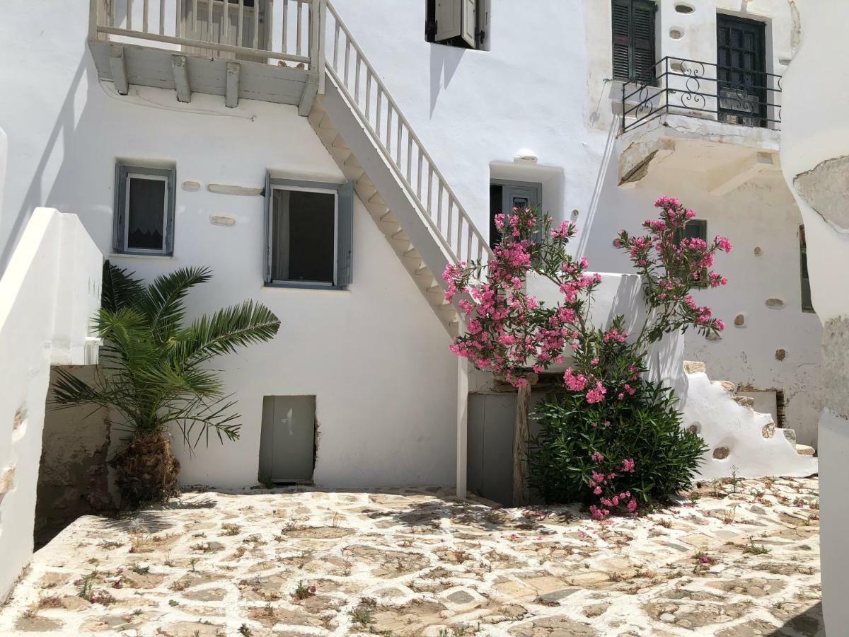 הוילה אנטיפארוס Casa Castro מראה חיצוני תמונה