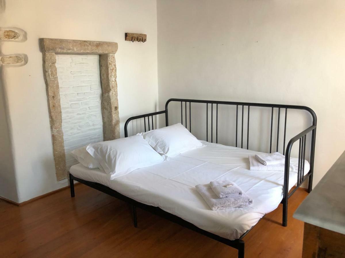 הוילה אנטיפארוס Casa Castro מראה חיצוני תמונה